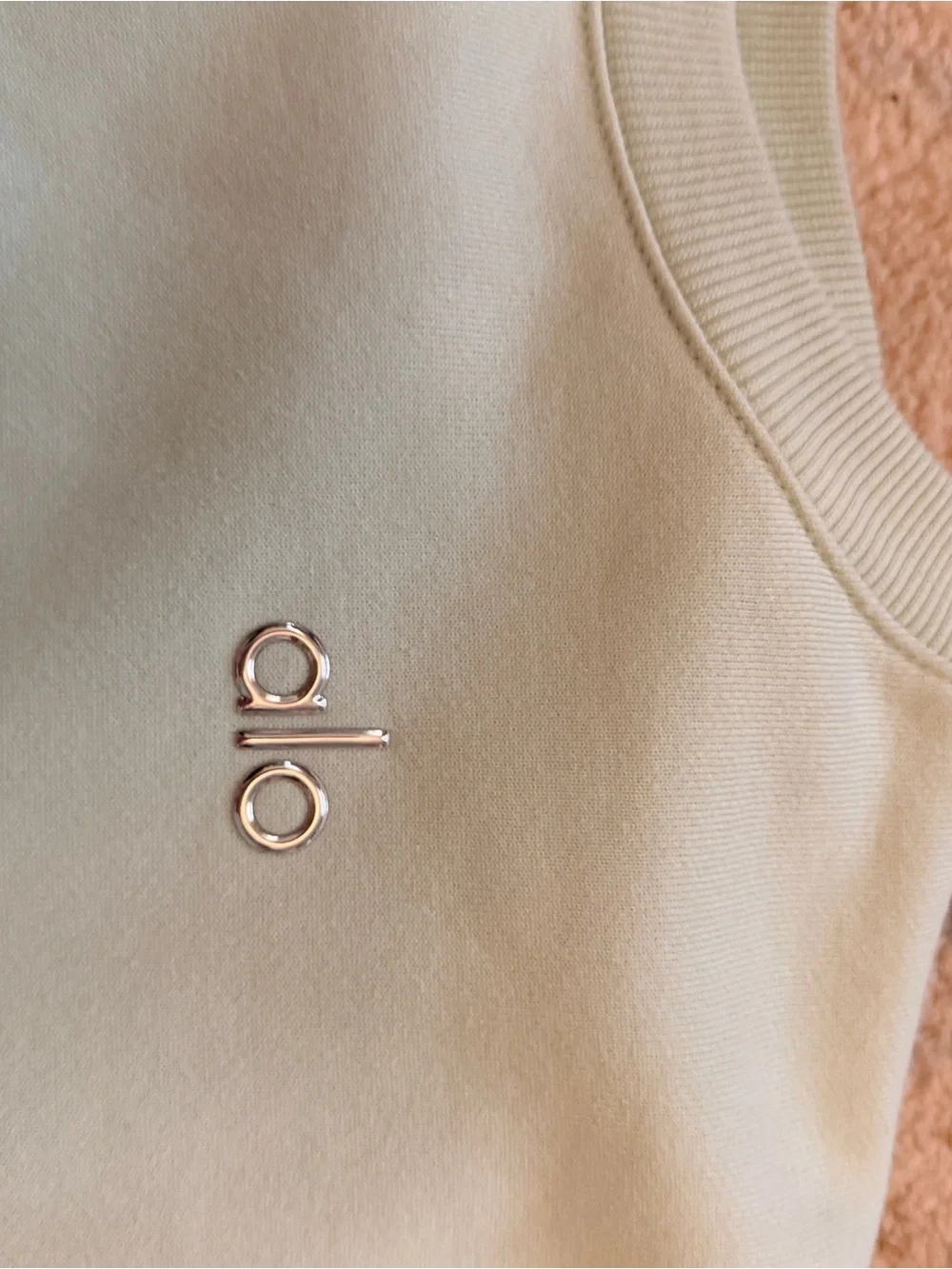 ALO Yoga Accolade Set Small